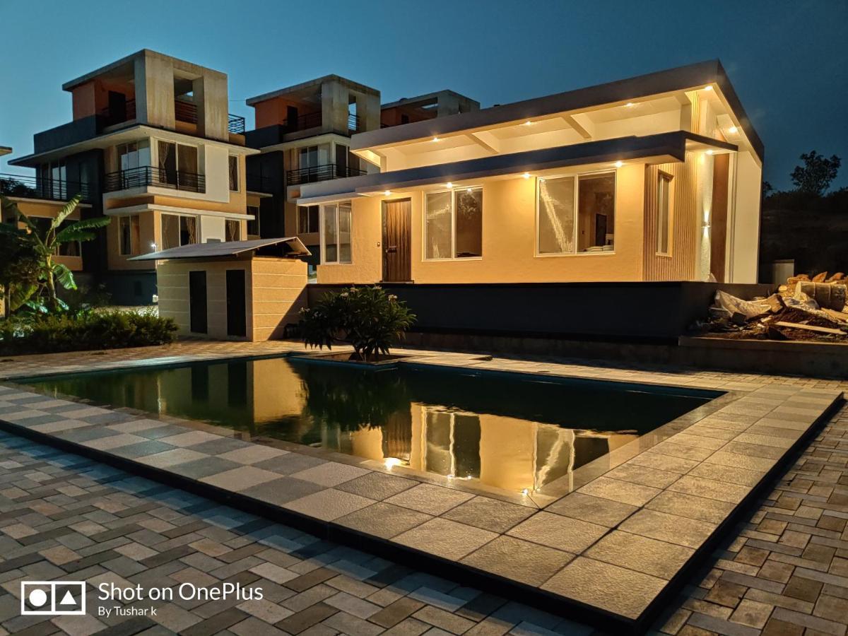 Royal Meadows Igatpuri 2Bhk Poolside Villa Esterno foto