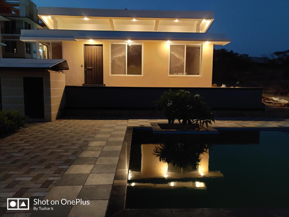 Royal Meadows Igatpuri 2Bhk Poolside Villa Esterno foto