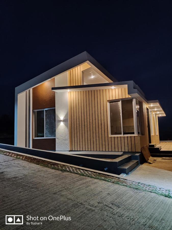 Royal Meadows Igatpuri 2Bhk Poolside Villa Esterno foto